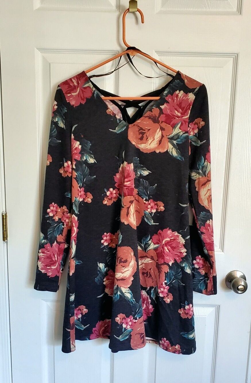 By & By NWT Floral French Terry Swing Dress Junior XL Lace Up Back Long Sleeves